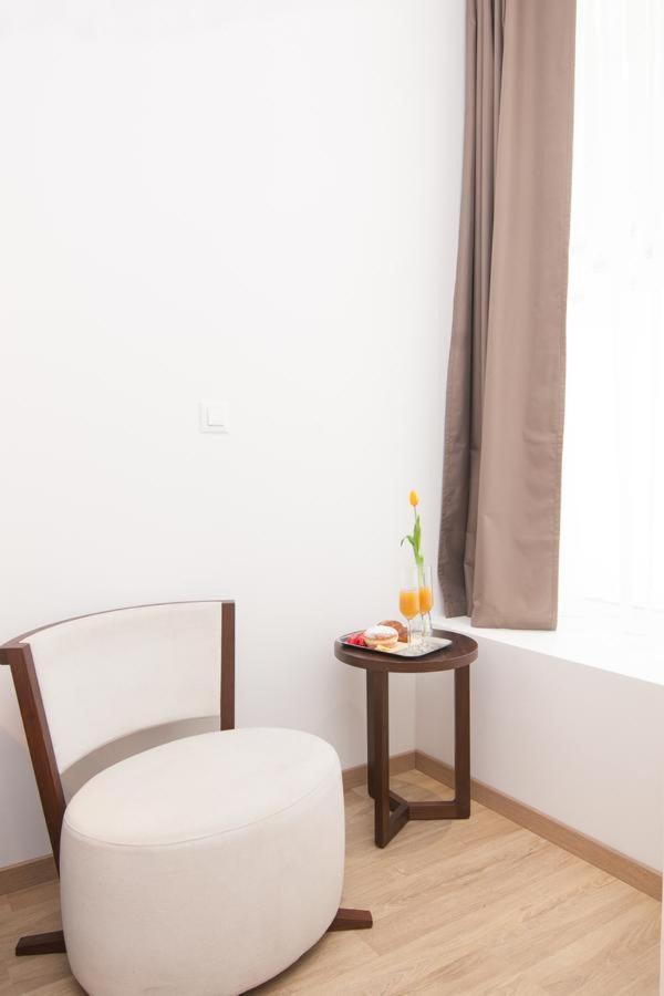 Via Domus 4*