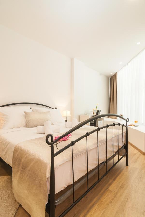 Guest house Via Domus 4*