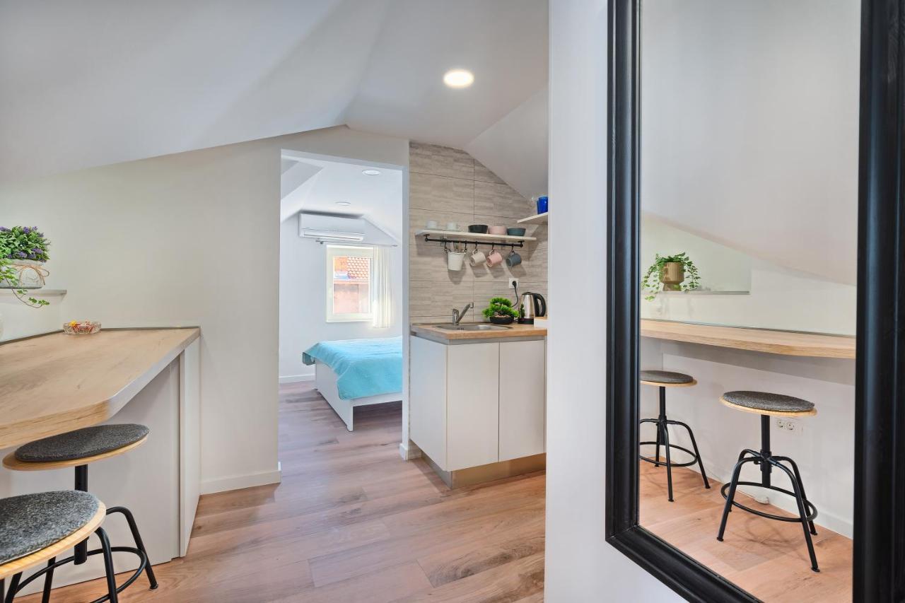 Loft * Split