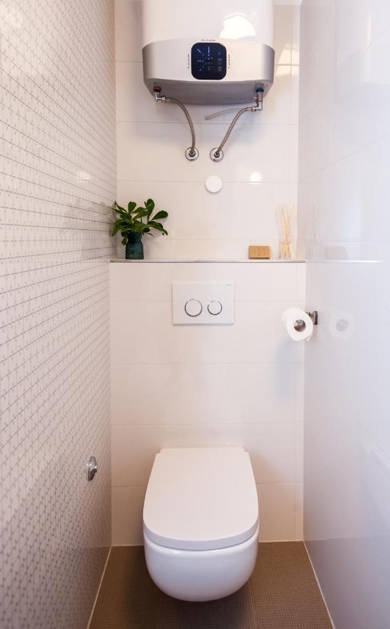 Luxury Ivari