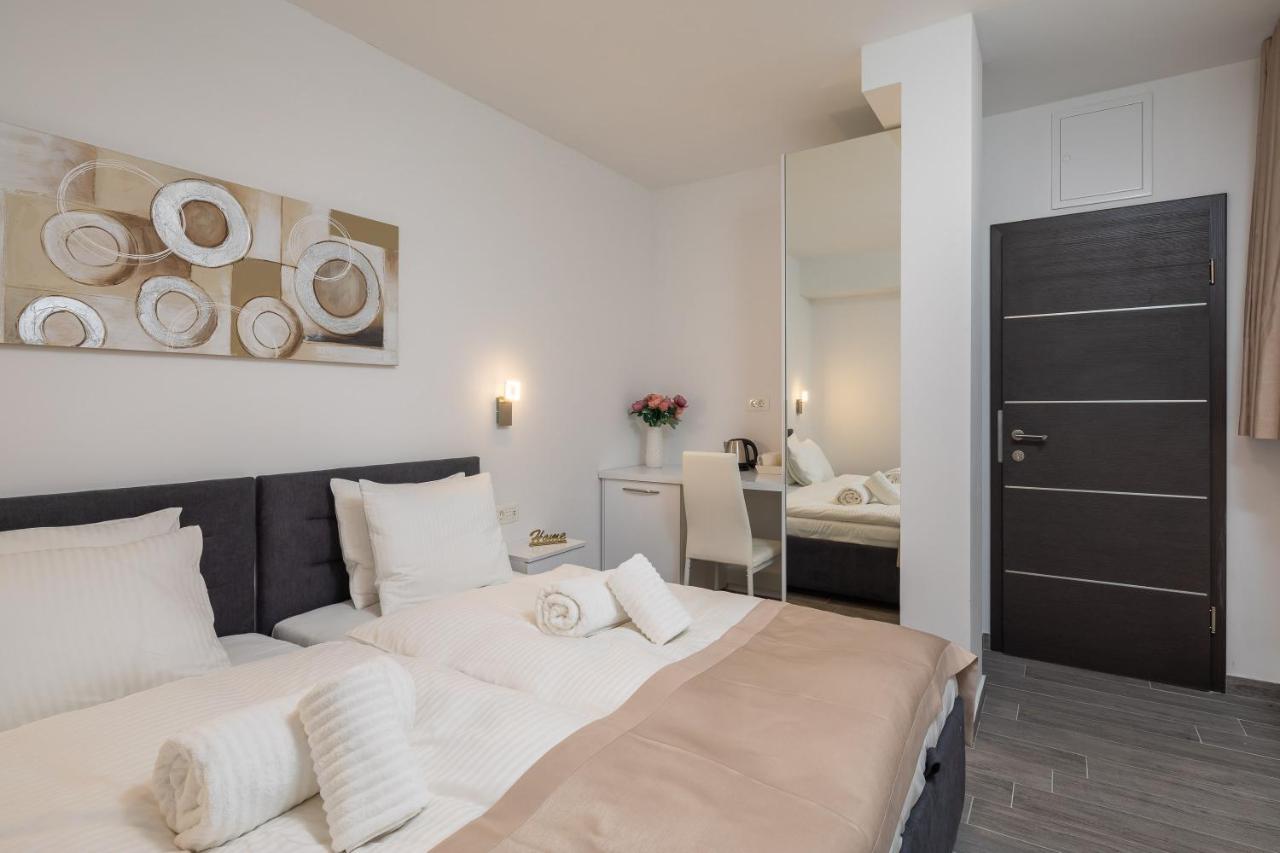 Luxury & Five Apartment Split