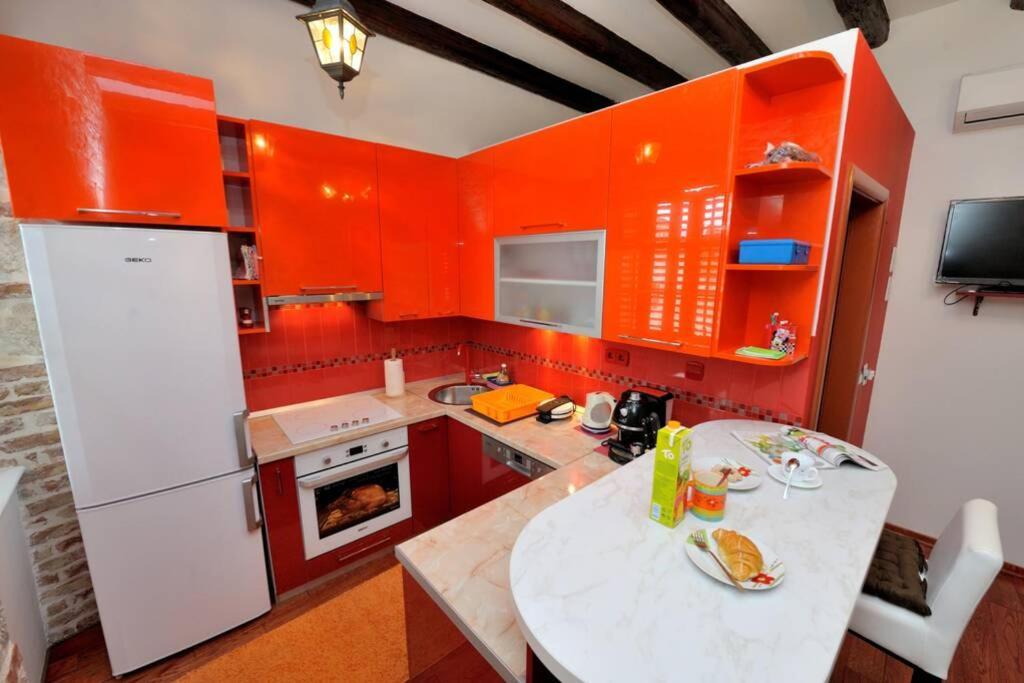 Apartamento Charming Stone In The Heart Of *