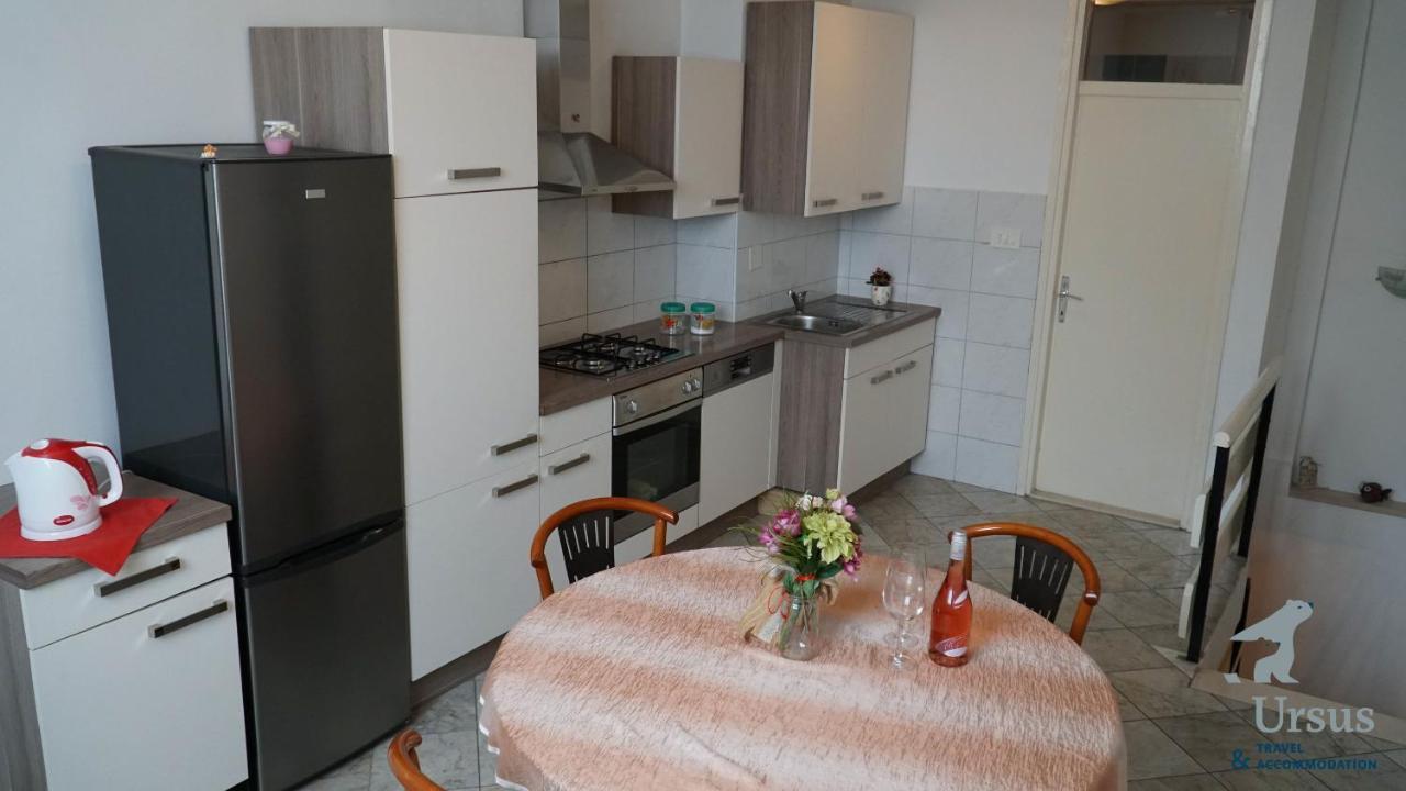 Apartment Duplex Tinel Split