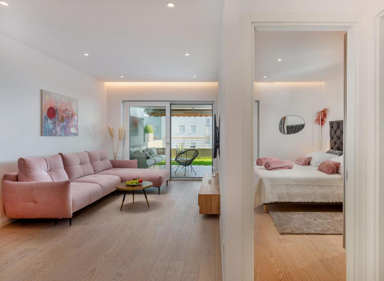 Appartement Zaloo, Luxury With Sea-view And Jacuzzi *