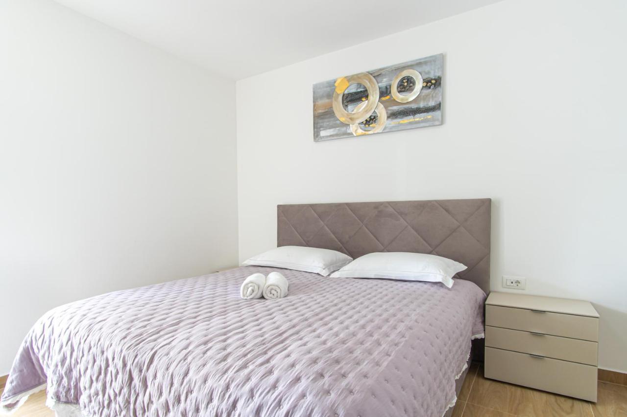 Ledeno Luxury Apartment