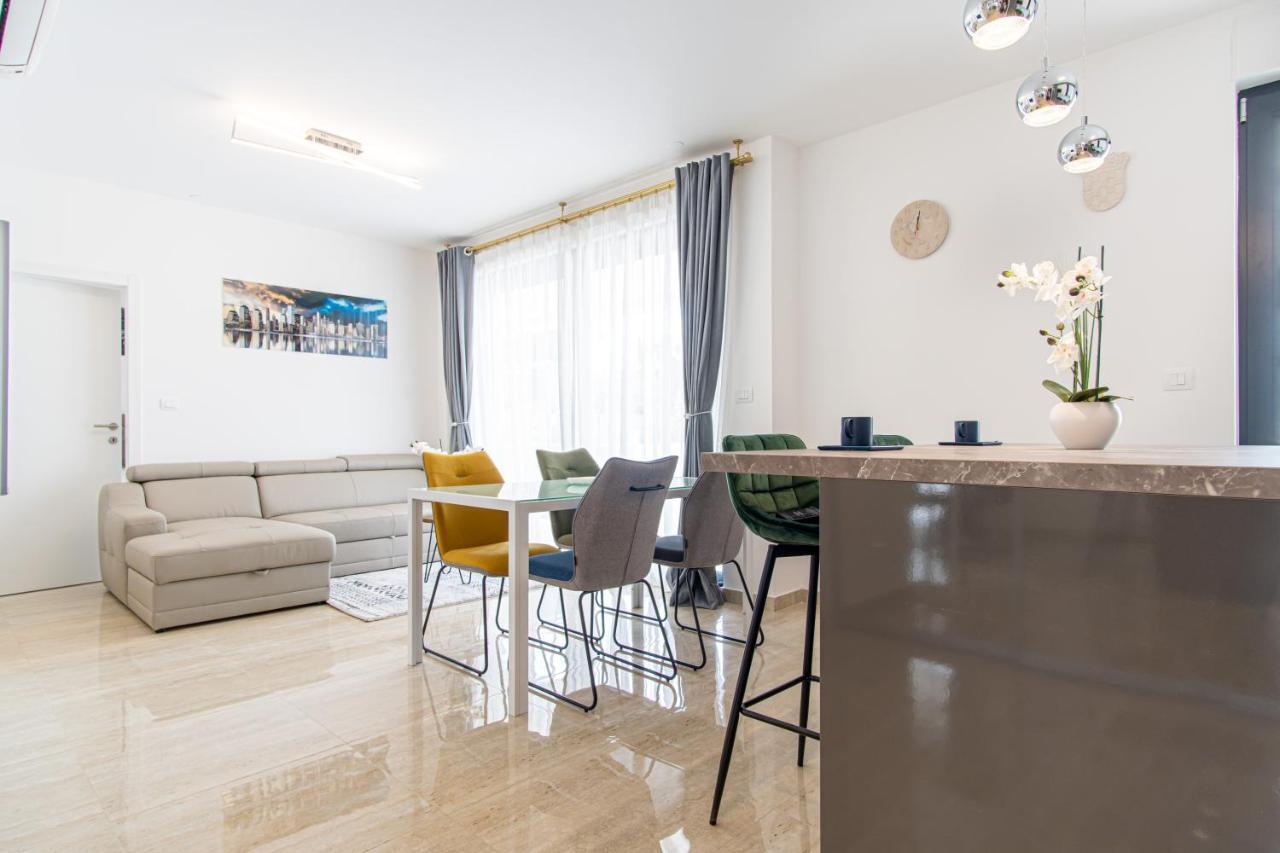 Ledeno Luxury