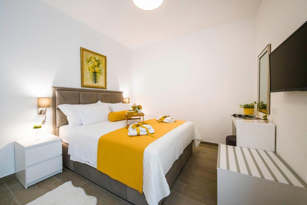 Amaris Luxury