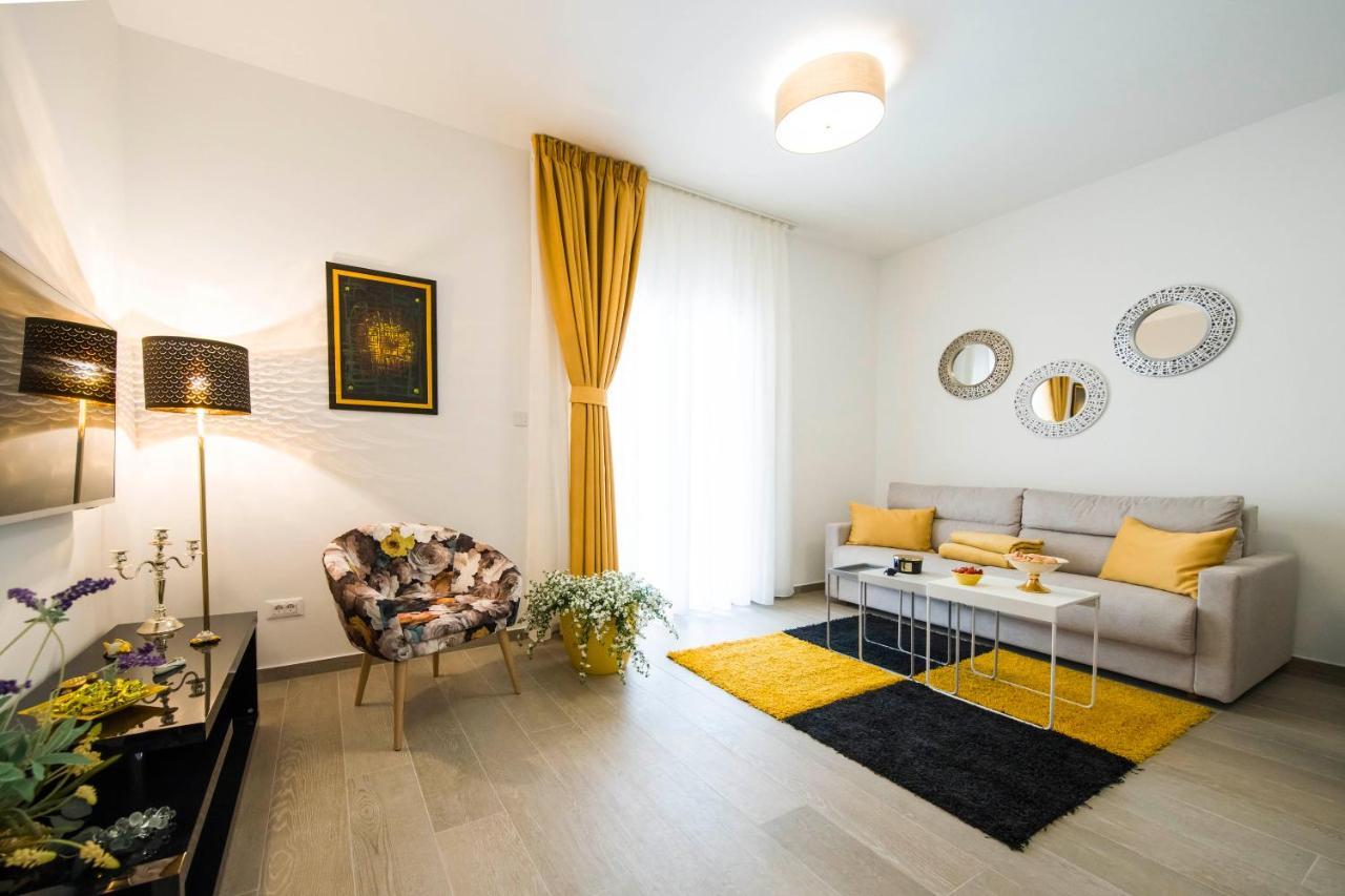 Amaris Luxury Apartment