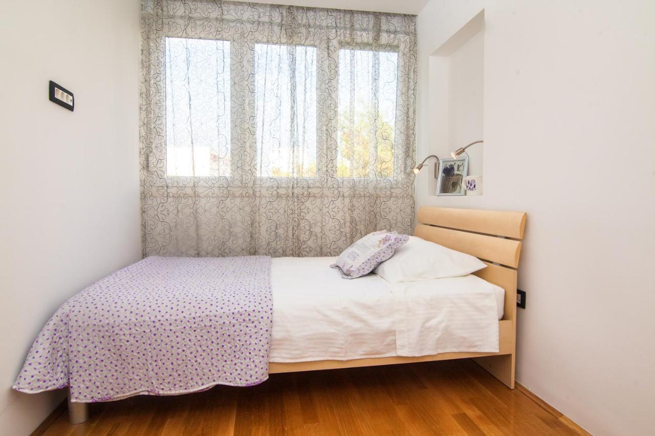 Apartment Zoi *