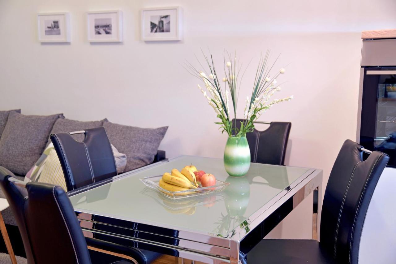Green Apartment