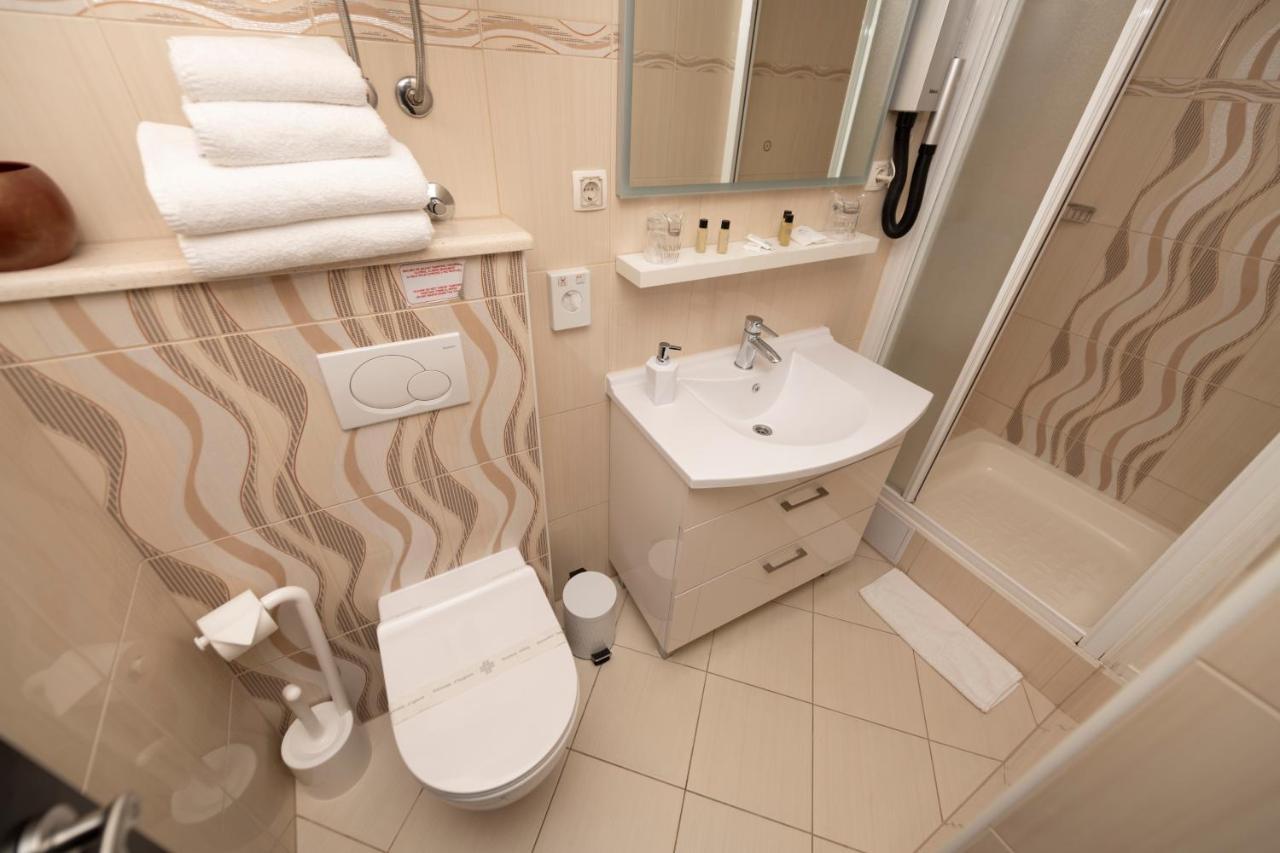 Deluxe Collection Kastel Hotel Split