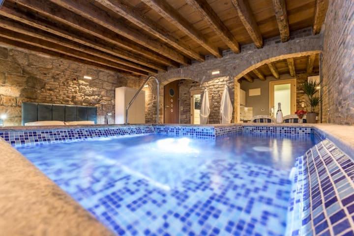 Royal Spa-latum