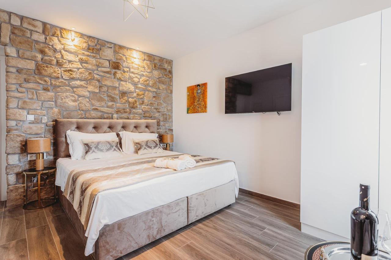 Four Elements Apartment