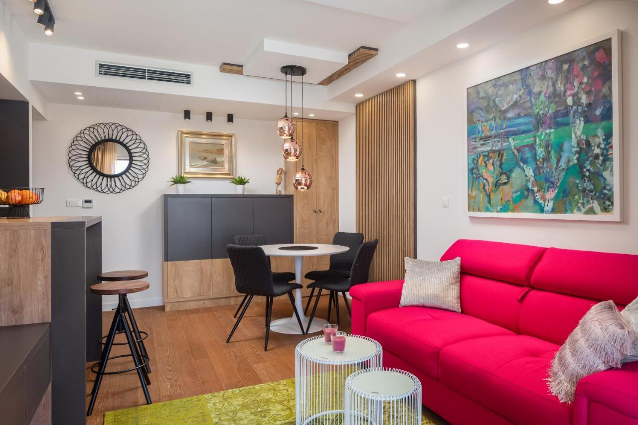 V Luxury Apartment Split