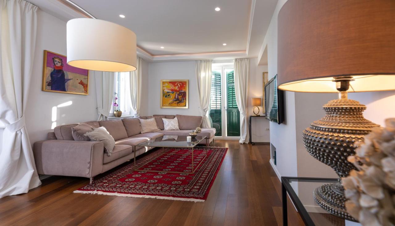 Luxury Bossa Apartment