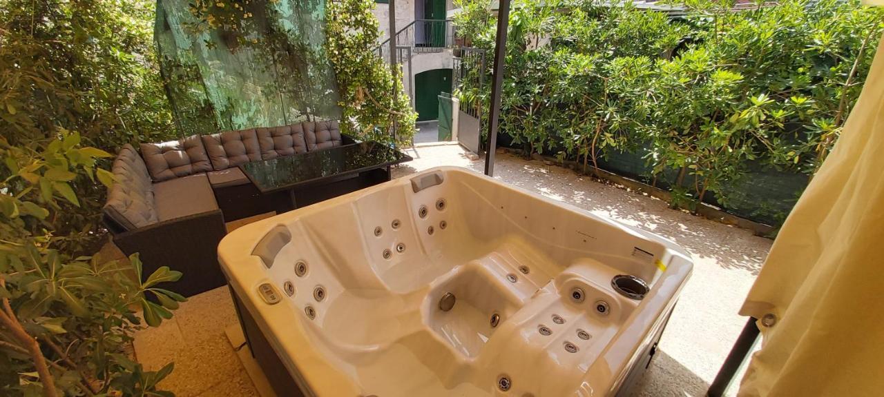 Johnny Croatia With Hot Tub Appartement