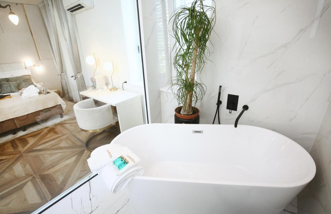 Garden Luxury 4*
