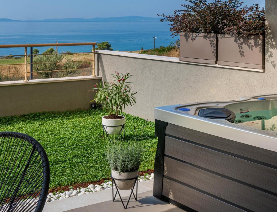 Zaloo, Luxury With Sea-view And Jacuzzi