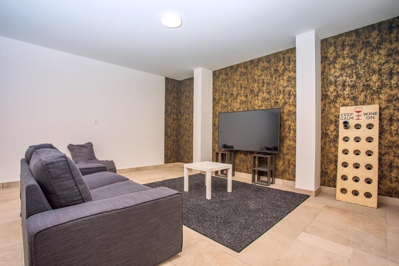 Marijeta Exclusive 5 Star With 50sqm Private Pool, 6 Bedrooms And Playroom Villa Split