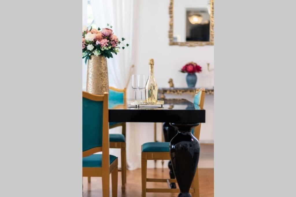 Apartman Luxurious Bella Lux In Center With Free Parking Included! Split