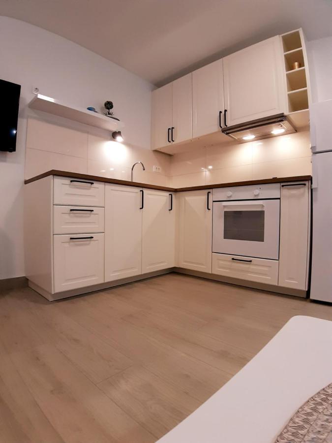 Luxury Sabadell - Best Located Appartement Split