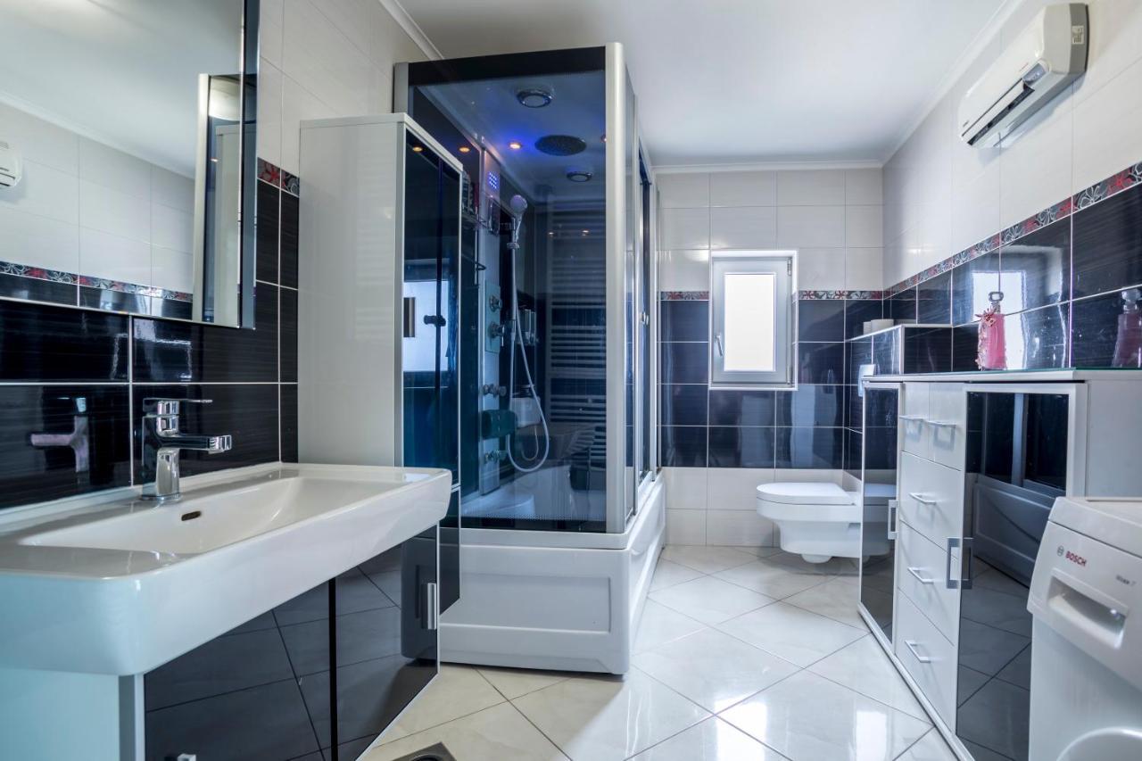 Luxury Spacious Near Znjan W Sea View