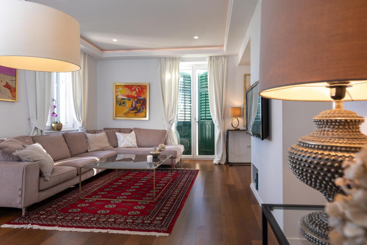 Luxury Bossa Apartment