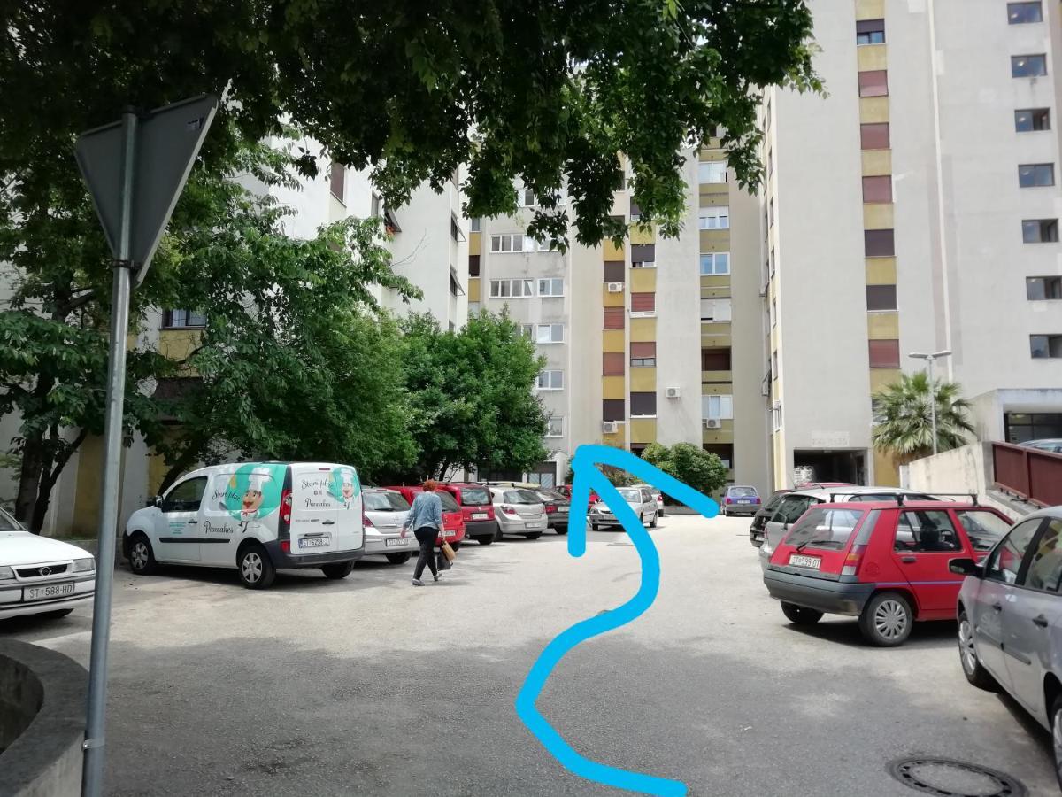 Full Equipped Flat Close To * Split