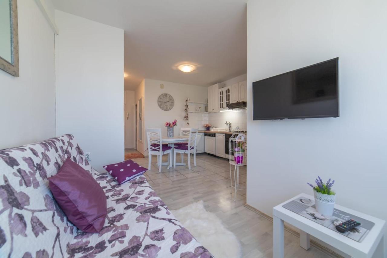 Strawberry Apartman Split