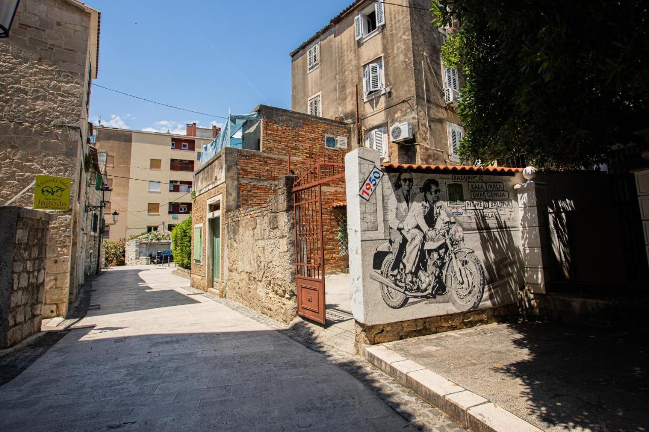 Apartment Karoca