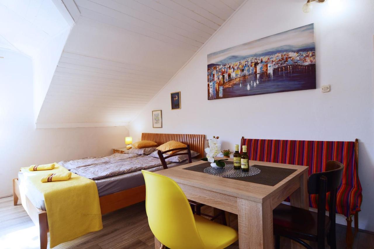 Apartment Rosi Split