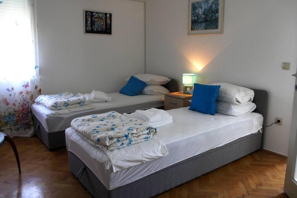 Apartman Adela Apartment In Split Split