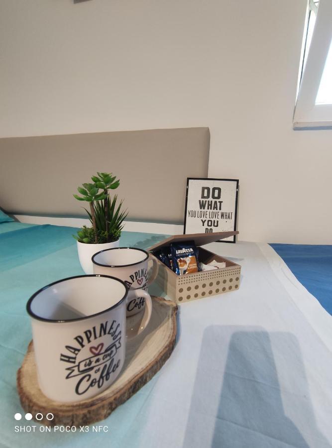 Apartment Studio H&m Split
