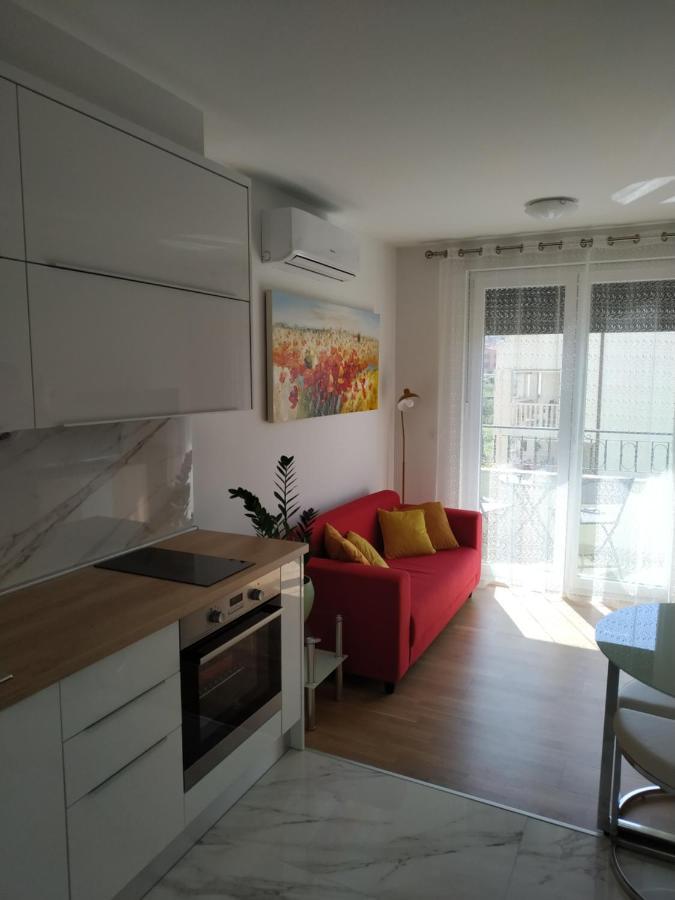 Maria Apartman *