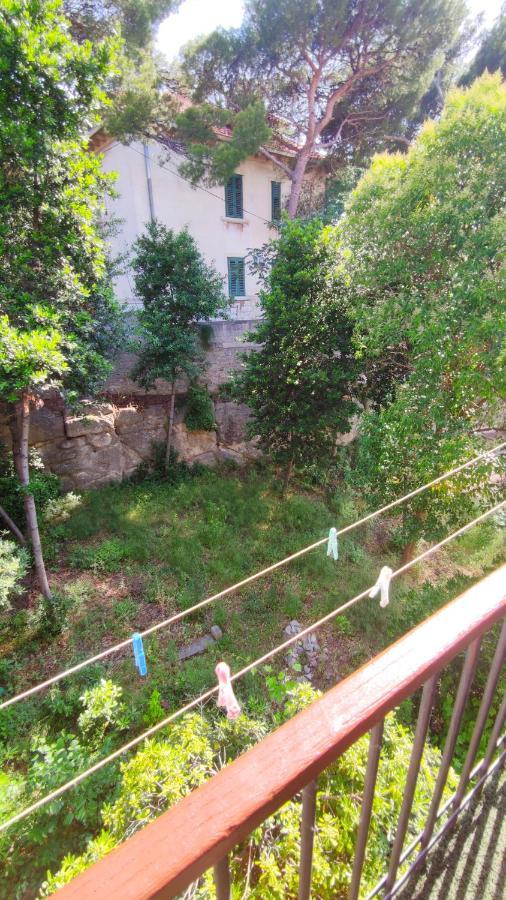 Vjeko Apartment *