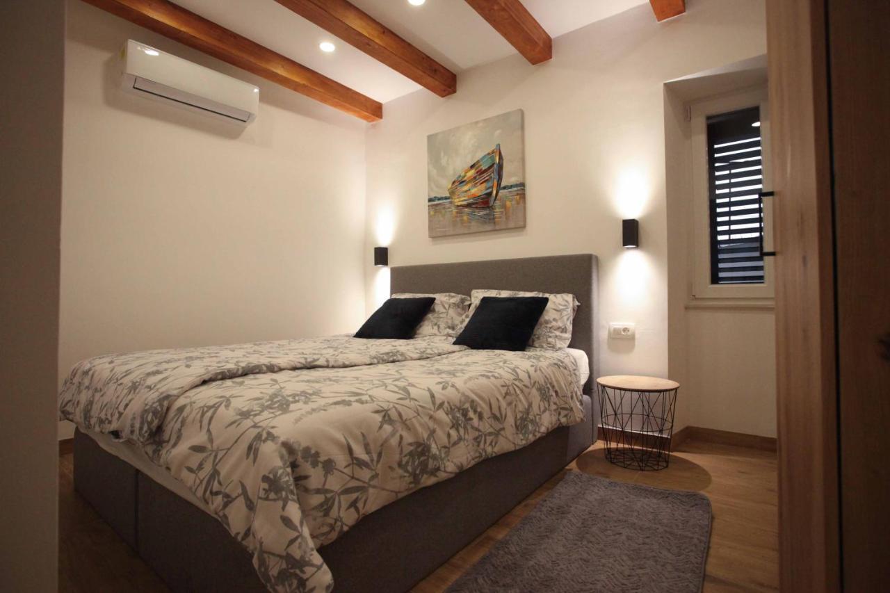 Apartamento New Jakov & Niko *