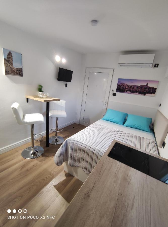 Studio H&m Apartment *