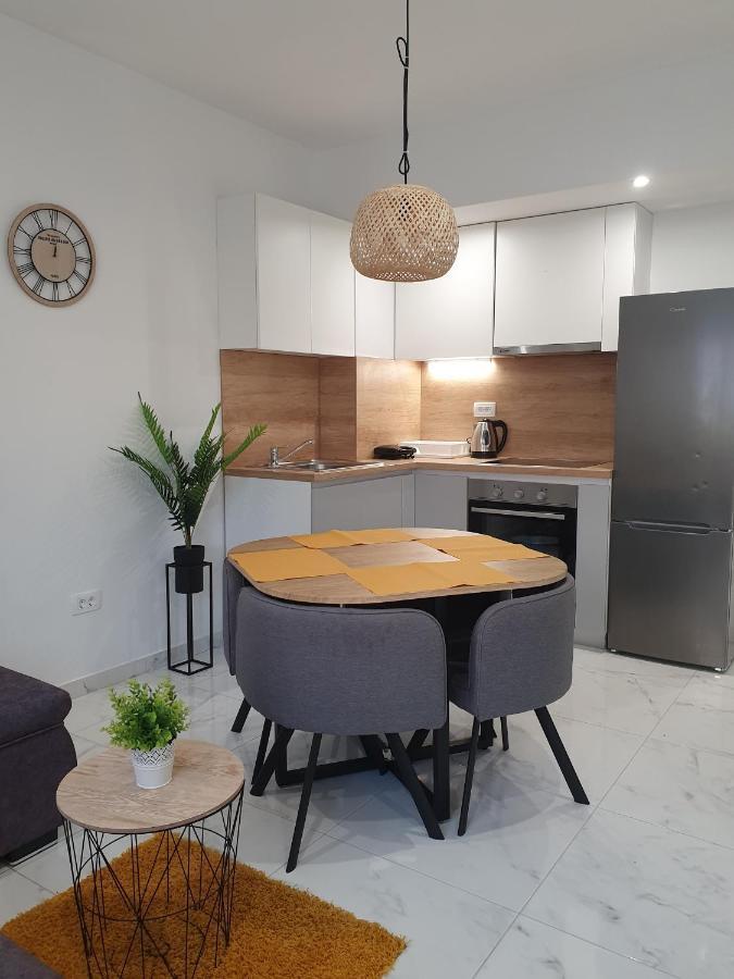 Apartment D-apartmentst *