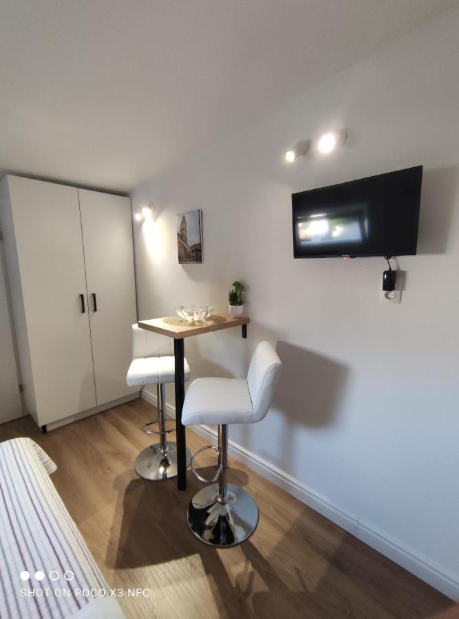 Apartment Studio H&m