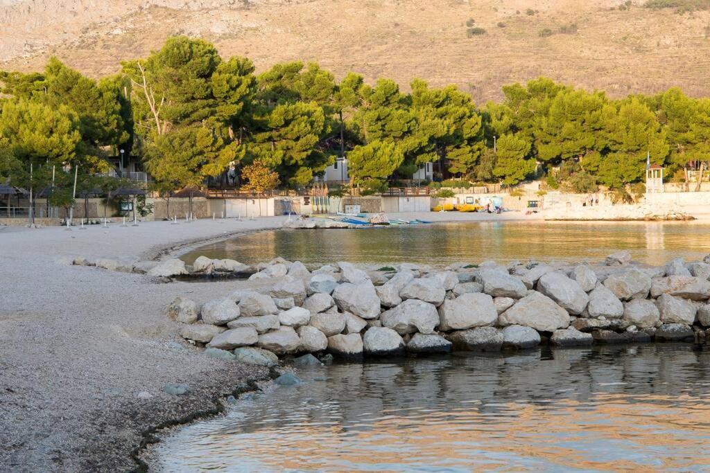 Luxury Viki Very Close To Beach