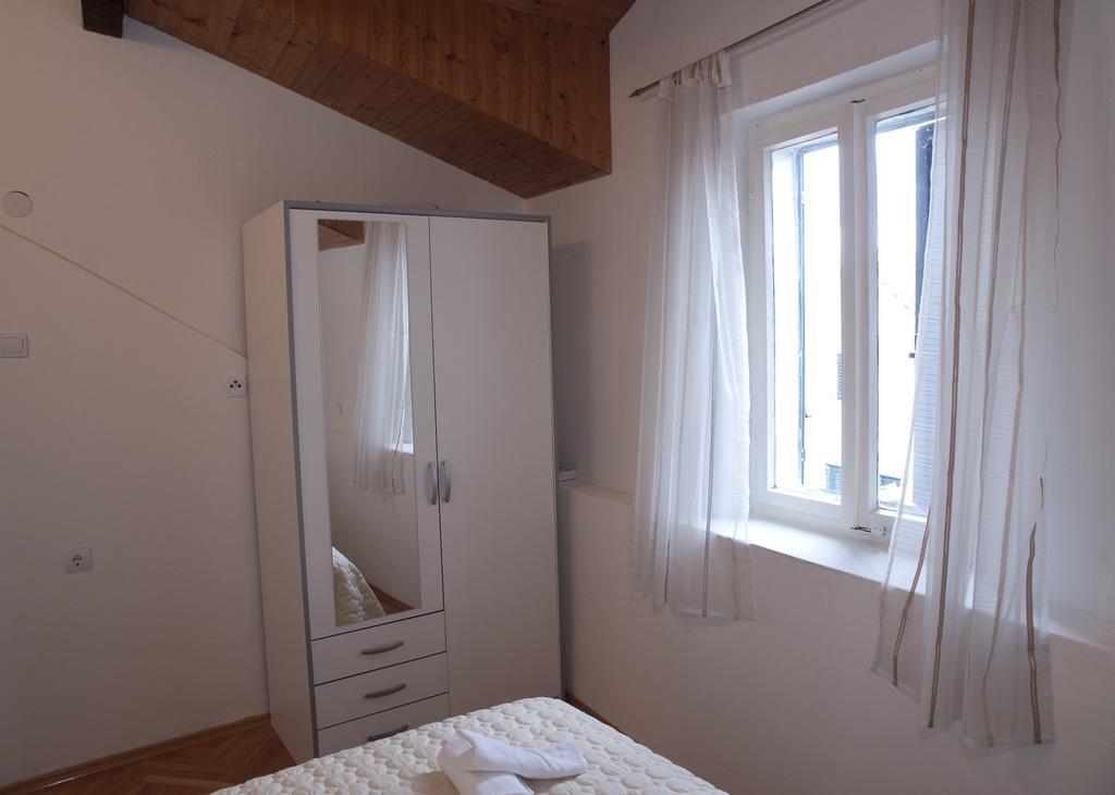 Apartment Varos *