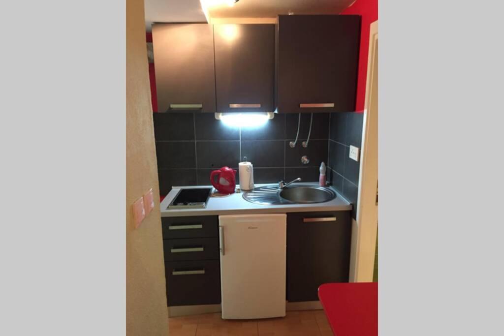Elena Red Dowtown Appartement