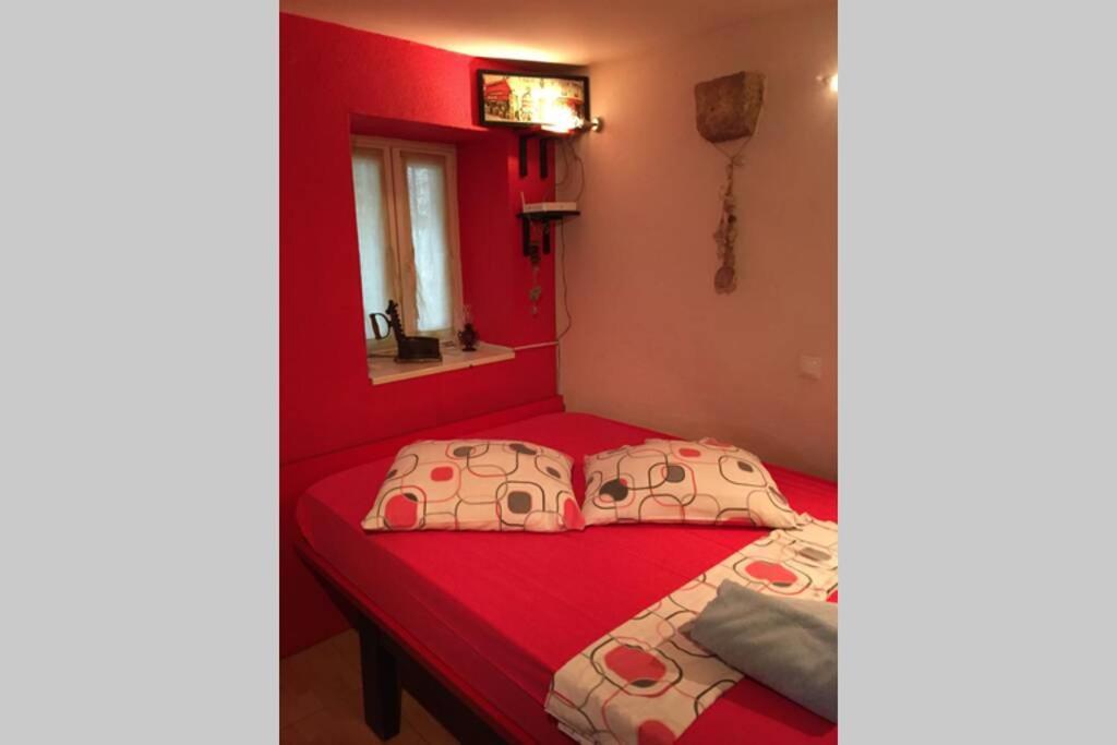 Elena Red Dowtown Appartement Split