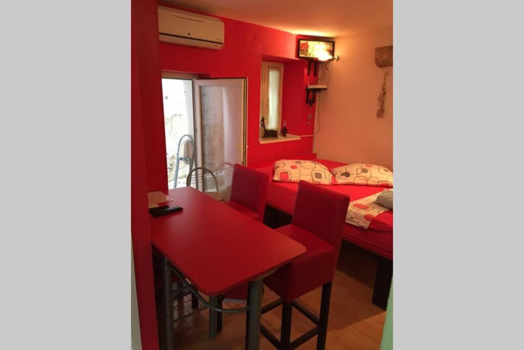 Elena Red Dowtown Appartement *