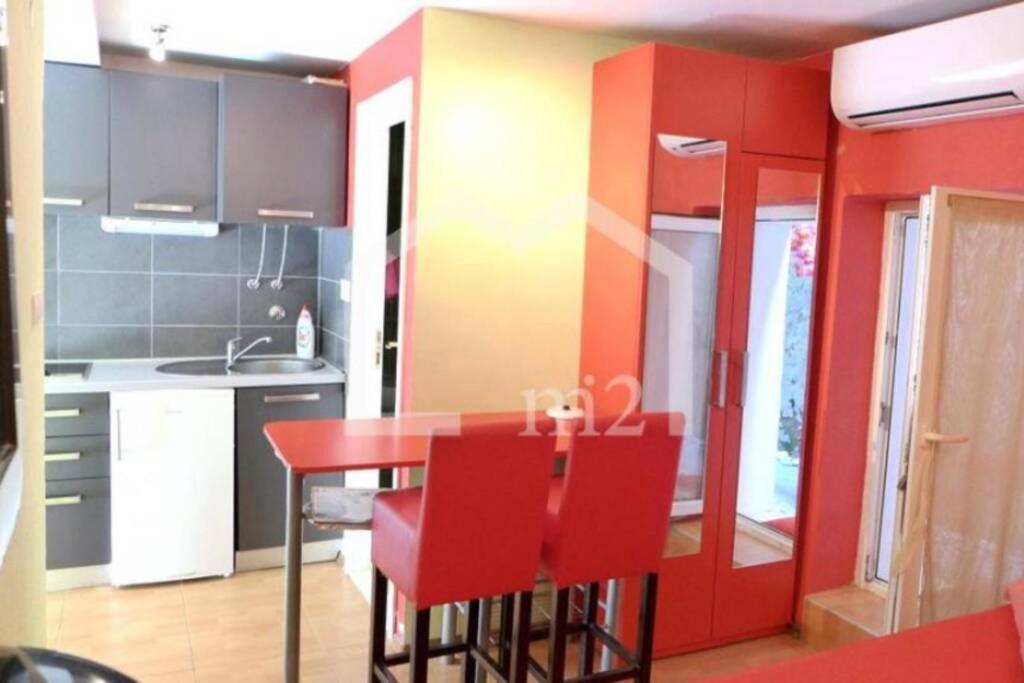 Elena Red Dowtown Appartement Split