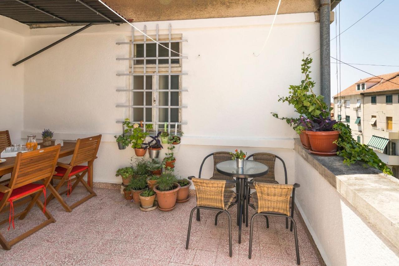 Classy W Terrace In The Heart Of *