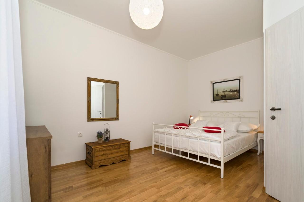 Apartman Classy W Terrace In The Heart Of *