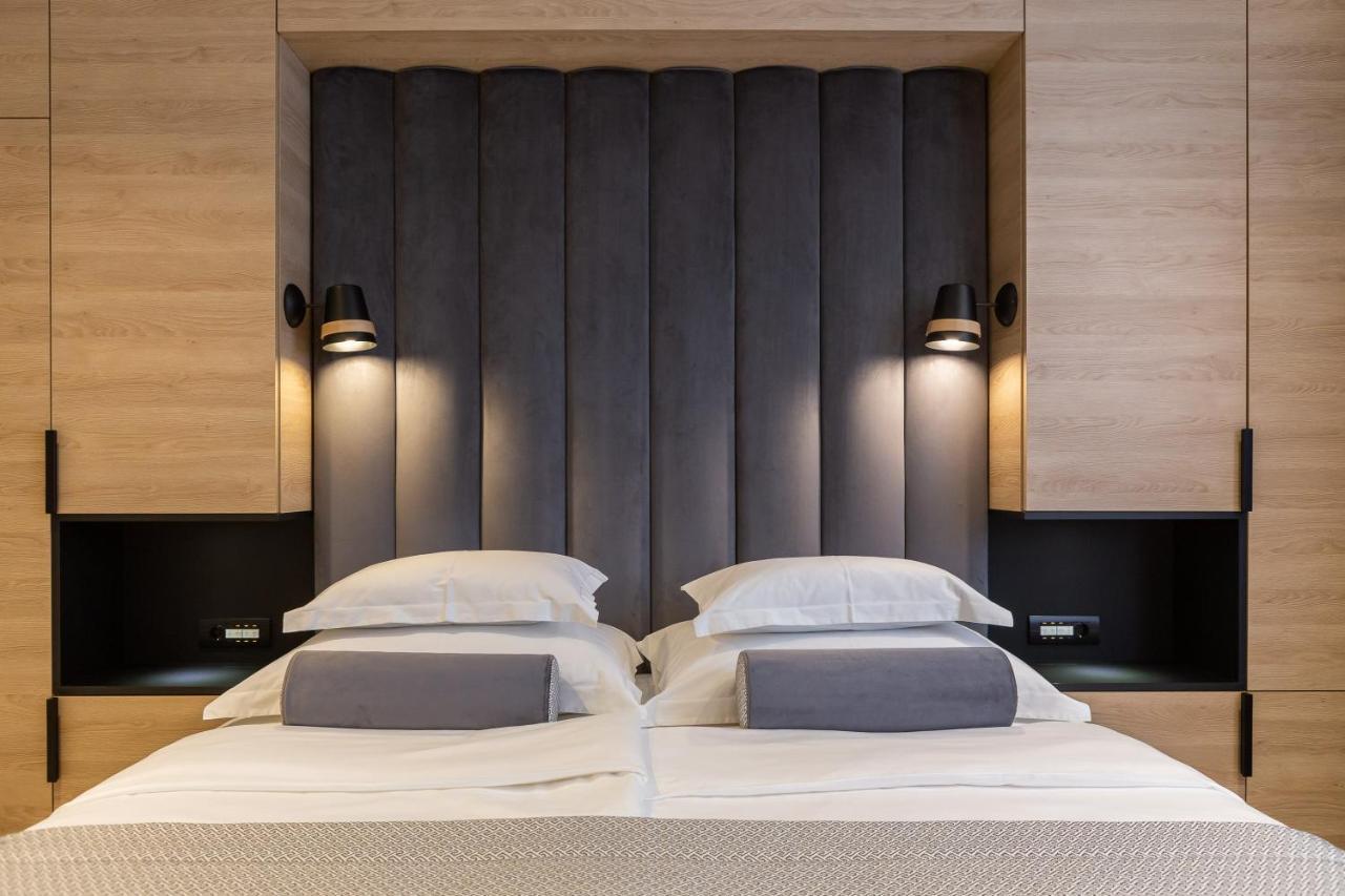 Guest house Luxury Unicus I, Ii, Iv