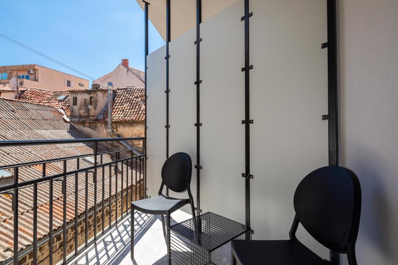 Luxury Unicus I, Ii, Iv Guest house