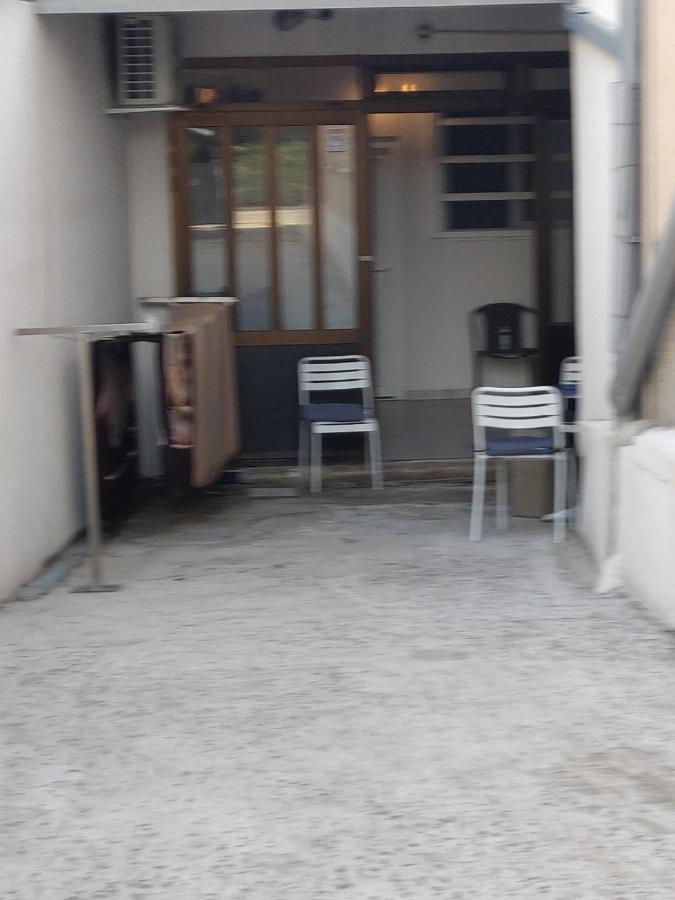 Rooms- Denis Guest house Split